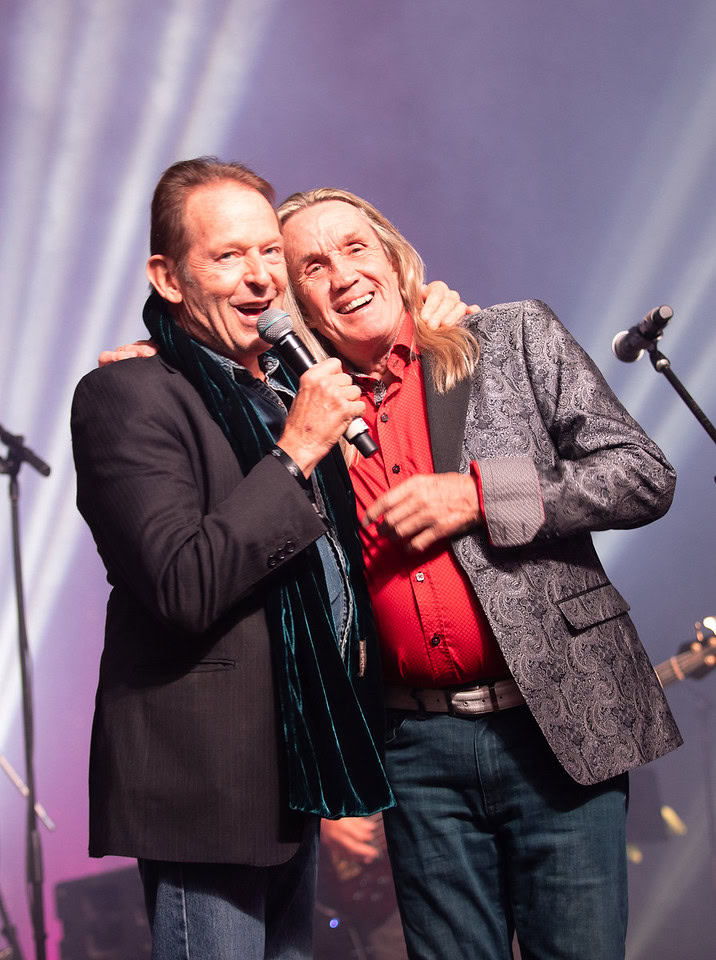 Simon Kirke & Nicko McBrain at 2024 Classic Rock and Roll Party